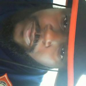 Meet your Posher, Aweezy